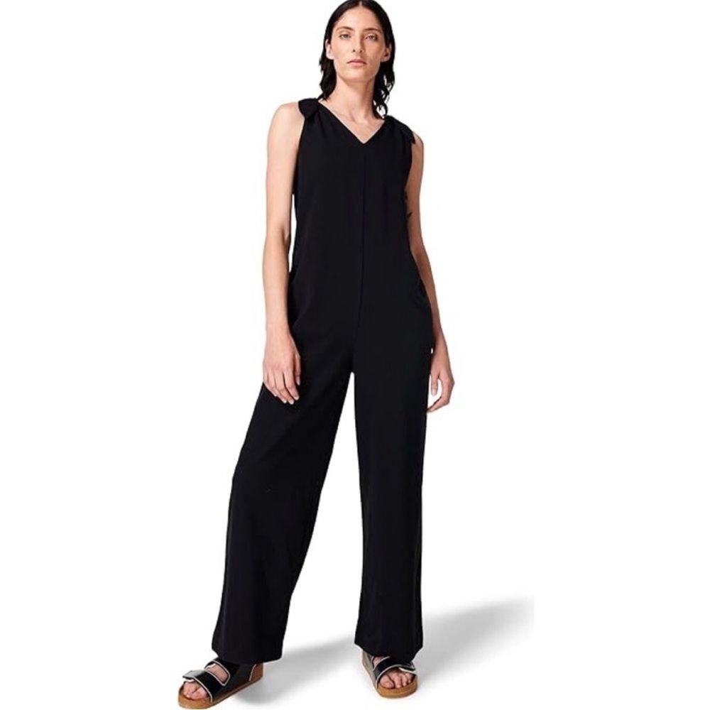 NWT sweaty beatty Harlow Strappy Jumpsuit Women’s Black Size Large